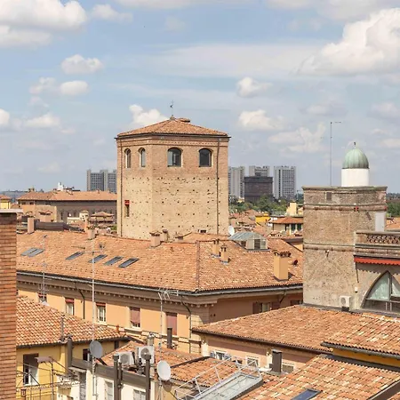 Artieri Suites, Piazza Maggiore Болонья