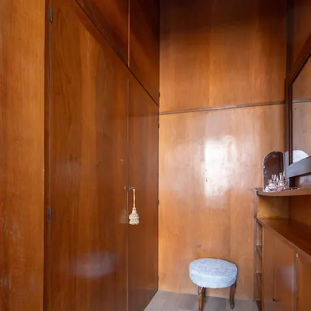 Artieri Suites, Piazza Maggiore * Болонья