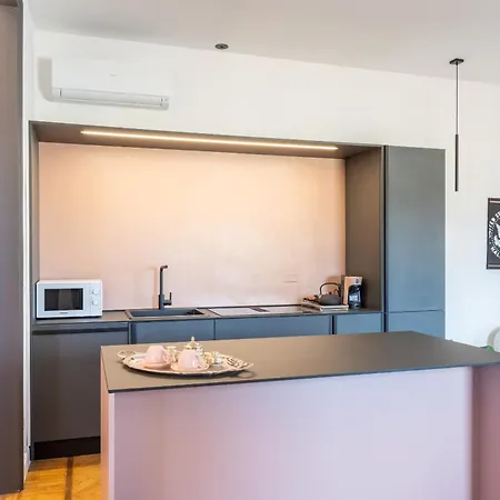 فندق مبيت وإفطار Artieri Suites, Piazza Maggiore بولونيا